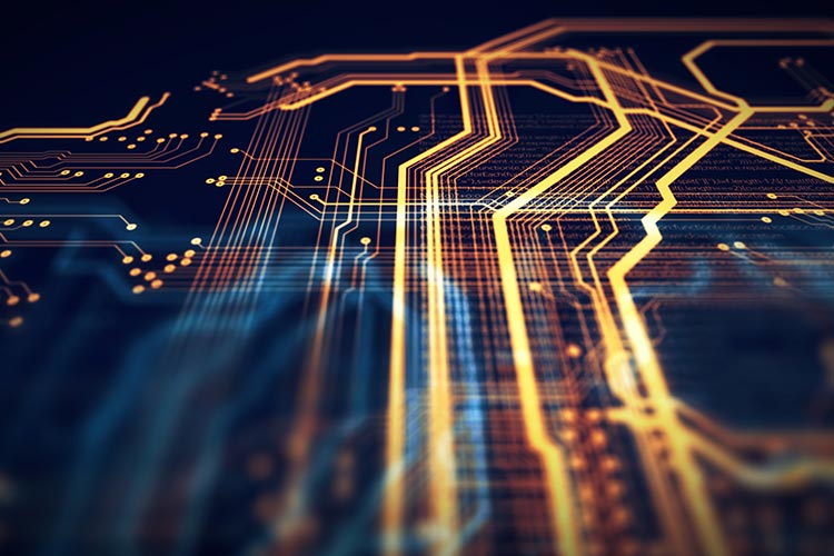 关闭 up of circuit board.